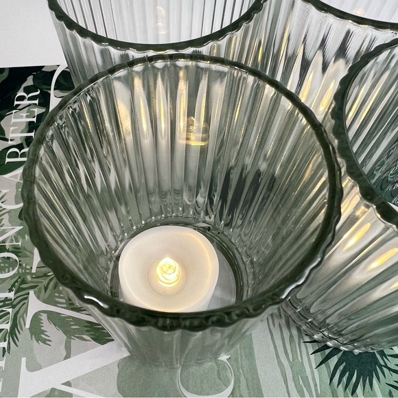 Ribbed Glass Candle Holder Set of 4 Clear Chic Holiday Home Decor - Picture 8 of 16